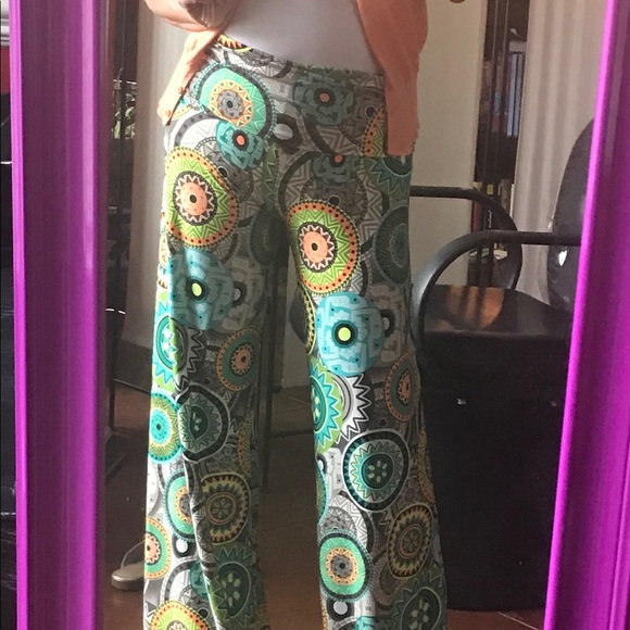 Wide Leg Polazzo Pants - Picture 2 of 3